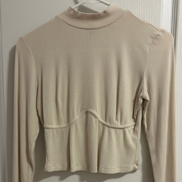 Dynamite Daria Underbust Mock Neck Top - Picture 2 of 3